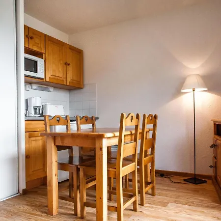 Apartment Le Bois De La Reine-1 By Interhome *